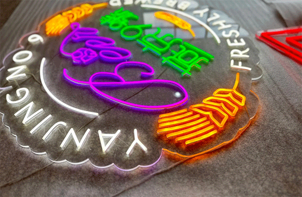 LED發(fā)光字制作高品質(zhì)的光色不一樣！