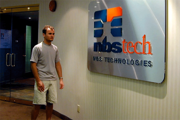 品牌logo墻，成都潮流外企形象墻加工廠家